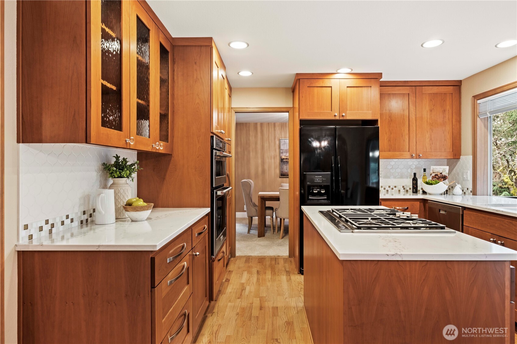 Sammamish, Washington, 98074, United States, 4 Bedrooms Bedrooms, ,3 BathroomsBathrooms,Residential,Active,2030973