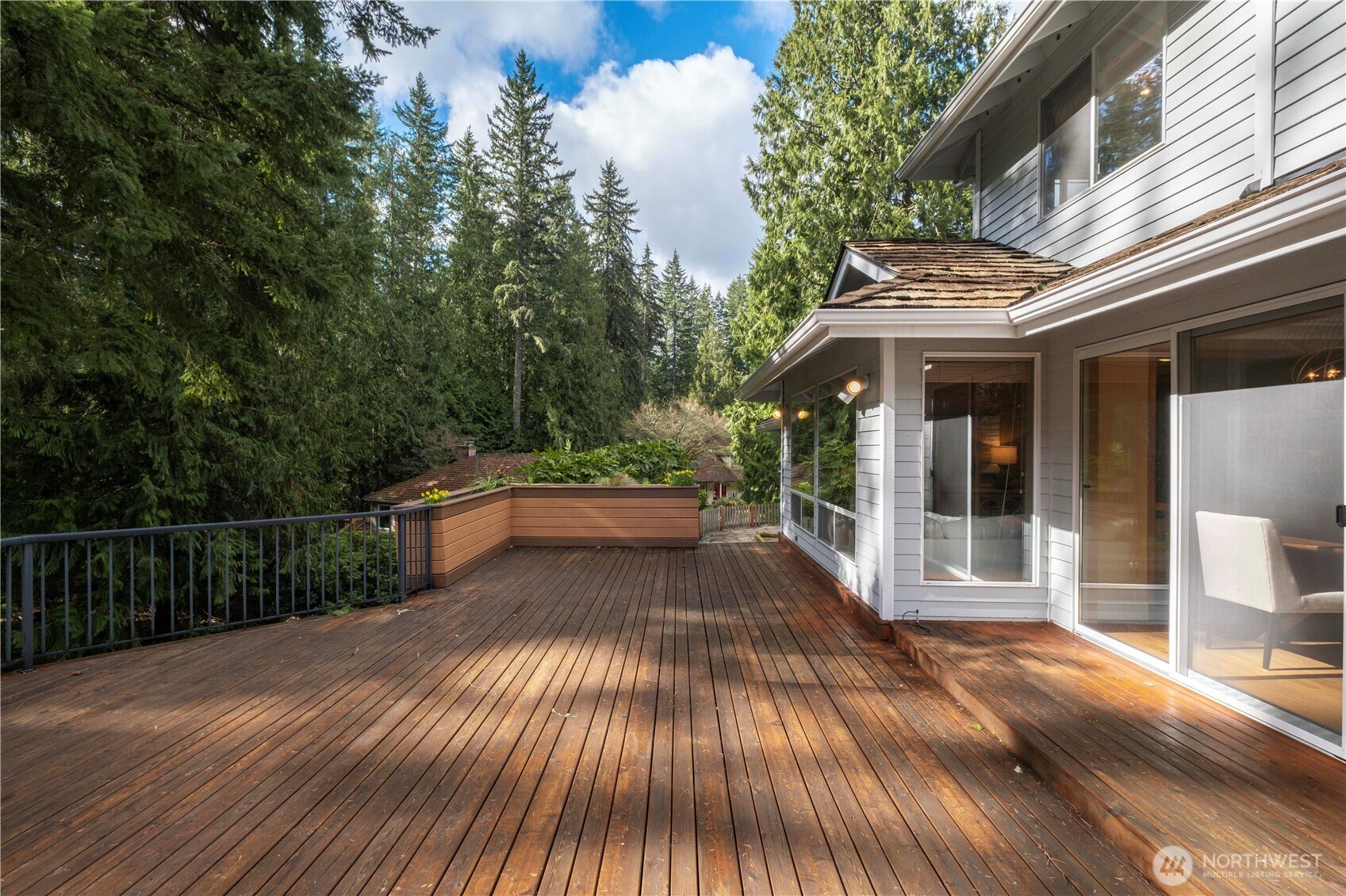 Sammamish, Washington, 98074, United States, 4 Bedrooms Bedrooms, ,3 BathroomsBathrooms,Residential,Active,2030973