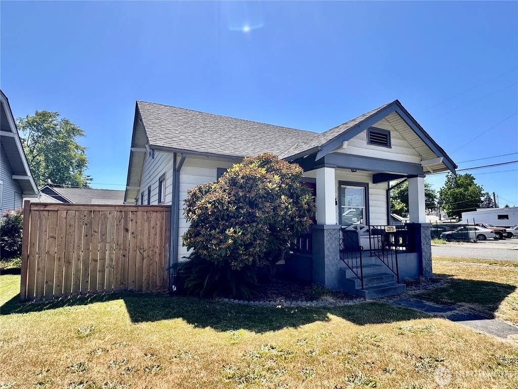 Photo of 1120 S 56th Street, Tacoma, WA 98408 (MLS # 2544140)