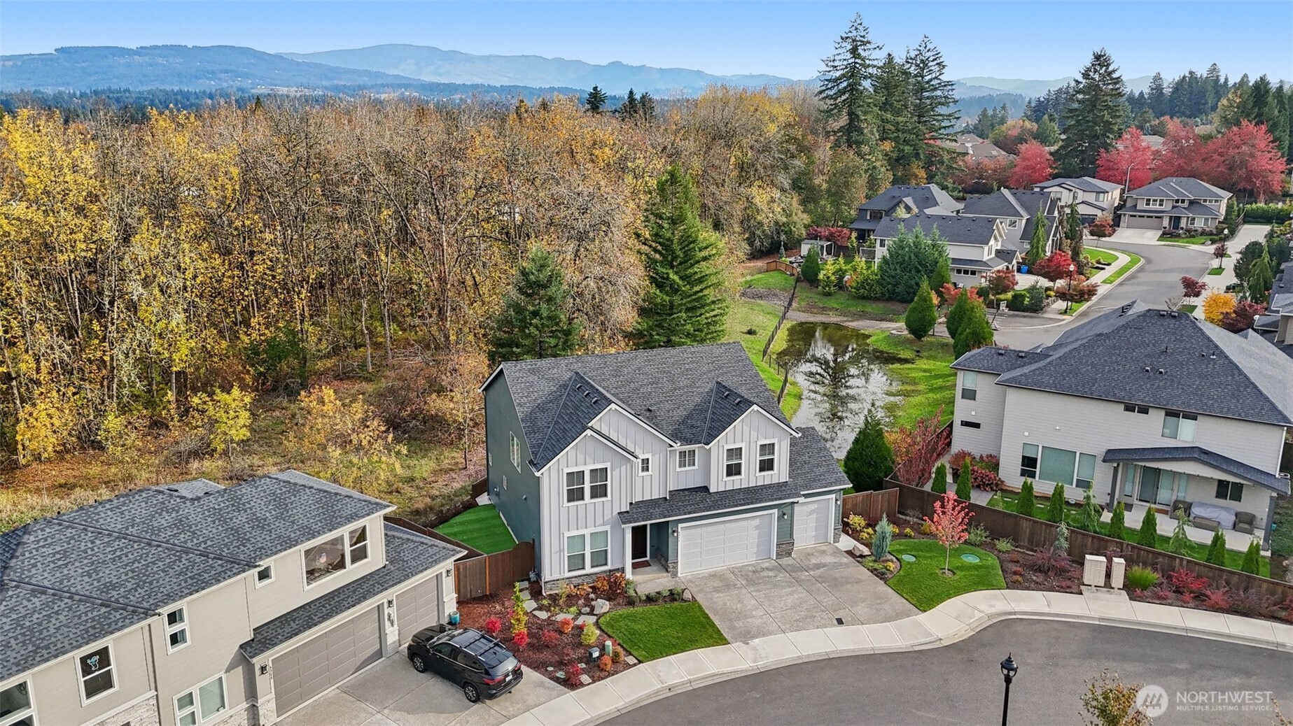 4311 NW Water Lily Place