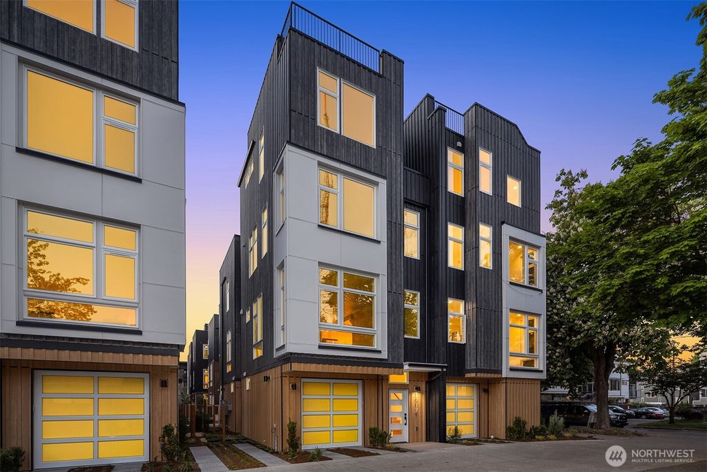 Photo of 1715 17th Avenue, Seattle, WA 98122 (MLS # 2470976)