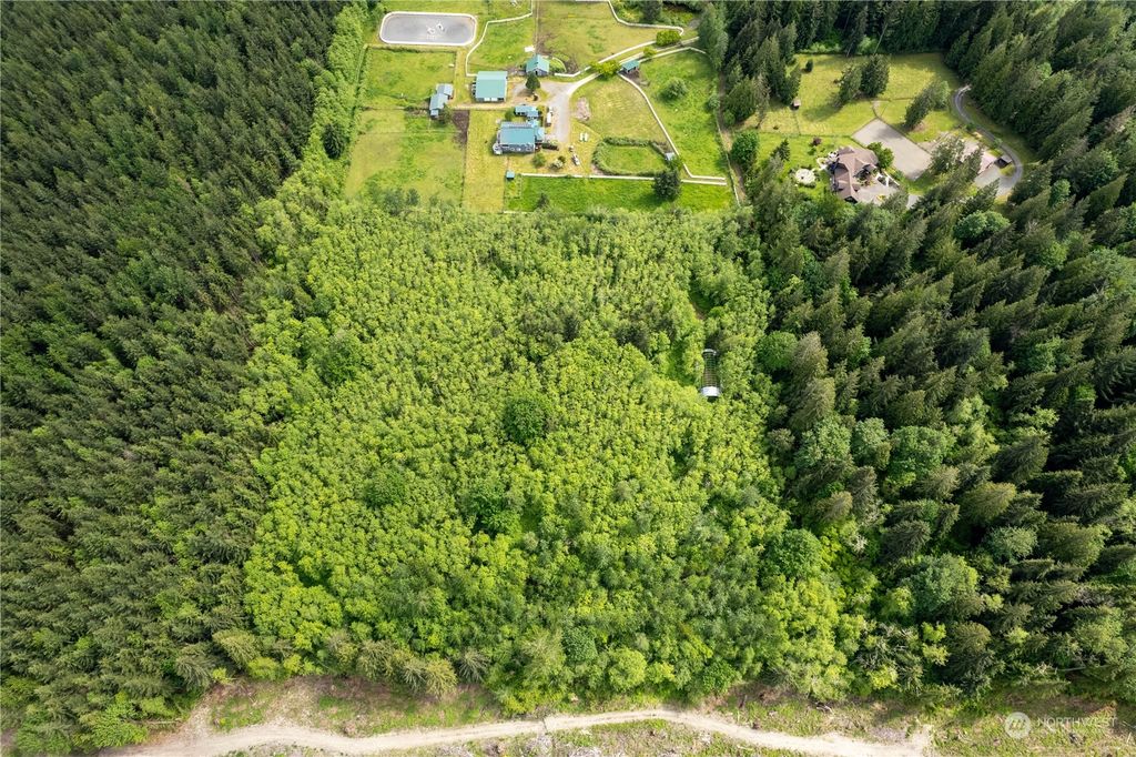 Photo of 369 XX SE 32nd Street, Fall City, WA 98024 (MLS # 2252441)