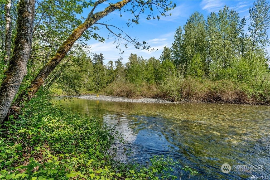 Photo of 40511 145th Place SE, Gold Bar, WA 98251 (MLS # 2049038)