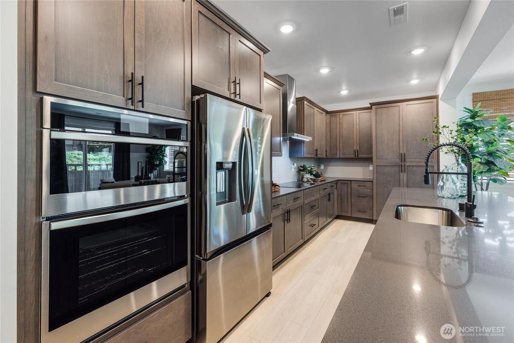 Photo of 32109 Grand Avenue SE, Black Diamond, WA 98010 (MLS # 2570887)