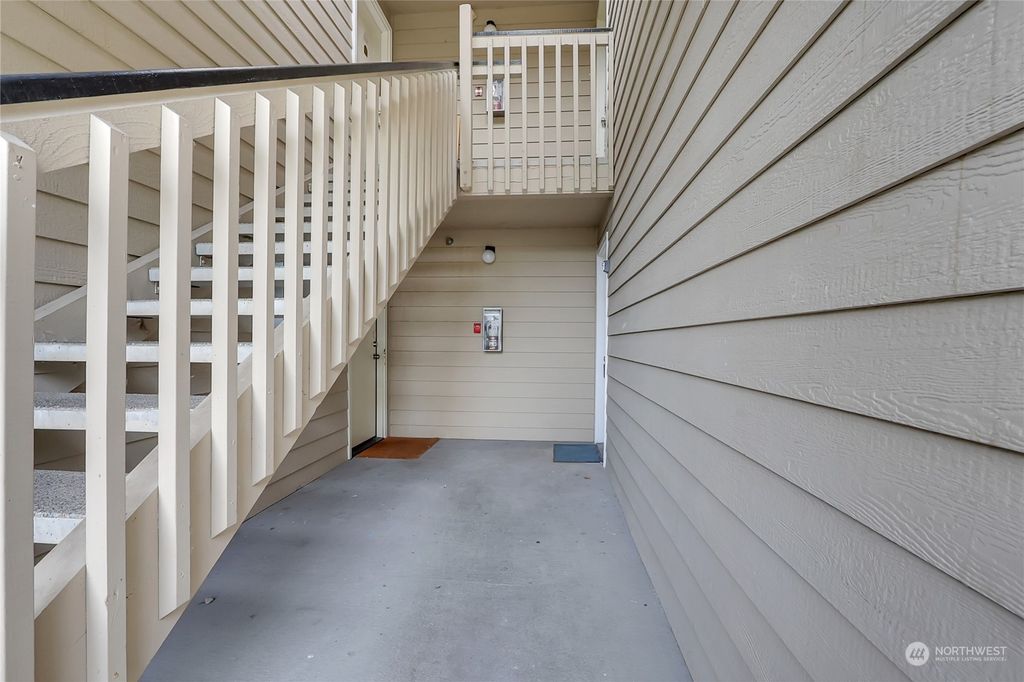 Photo of 1835 S 286th Lane #R103, Federal Way, WA 98003 (MLS # 2200270)