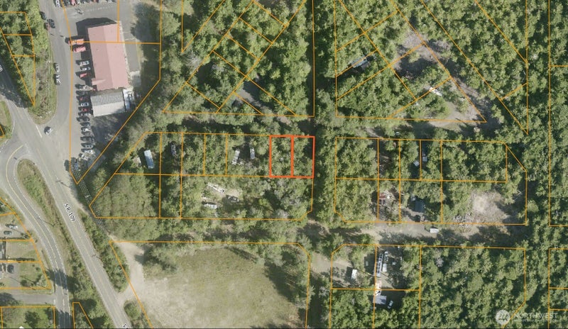 8 Biggs Avenue
