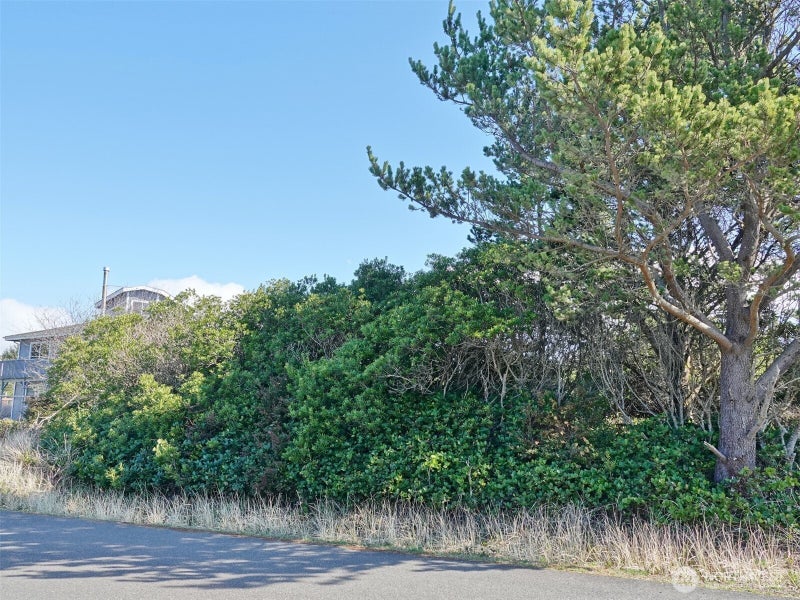 470 Sand Dune Avenue SW