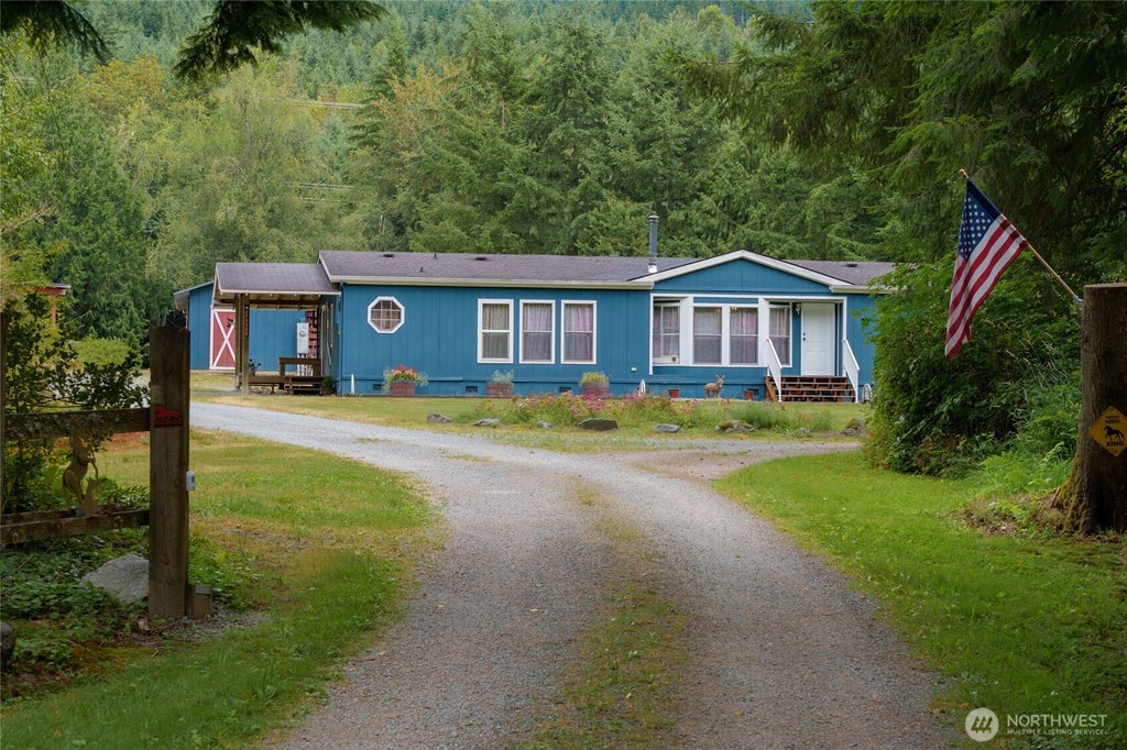 Photo of 24893 Hanson Creek Road, Sedro Woolley, WA 98284 (MLS # 2593430)