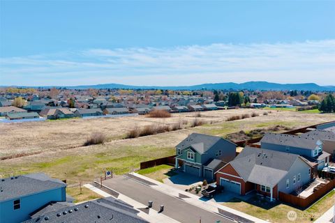 Photo of 410 W 26th Ave, Ellensburg, WA 98926 (MLS # 2499715)