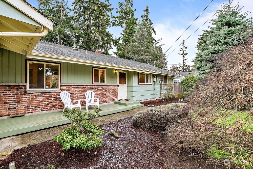 Photo of 7614 193rd Place SW, Edmonds, WA 98026 (MLS # 2036166)