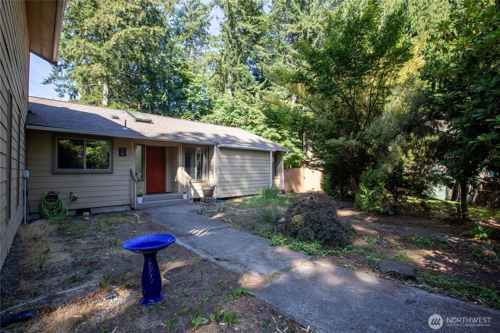 Photo of 6124 Shady Lane SE, Lacey, WA 98503 (MLS # 2552996)
