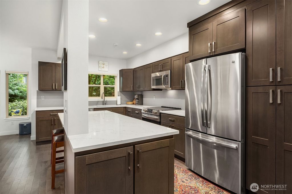 Photo of 15874 NE 93rd Way #1501, Redmond, WA 98052 (MLS # 2376103)
