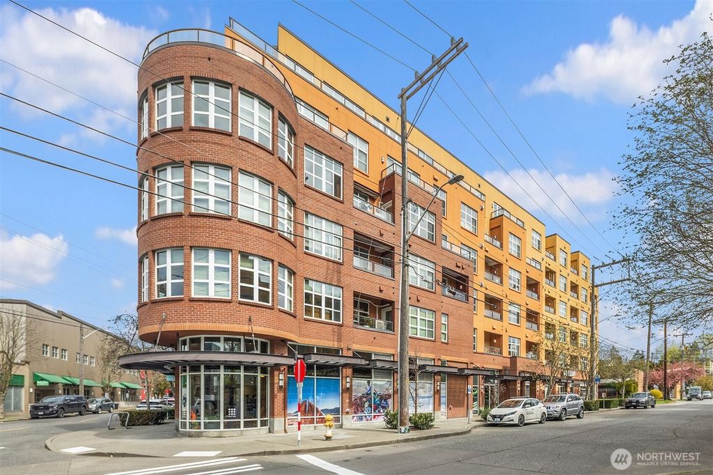 Photo of 410 NE 70th Street #201, Seattle, WA 98115 (MLS # 2508068)