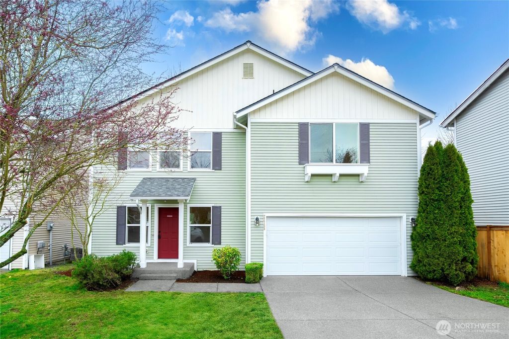 Photo of 22753 129th Place, Kent, WA 98031 (MLS # 2339655)