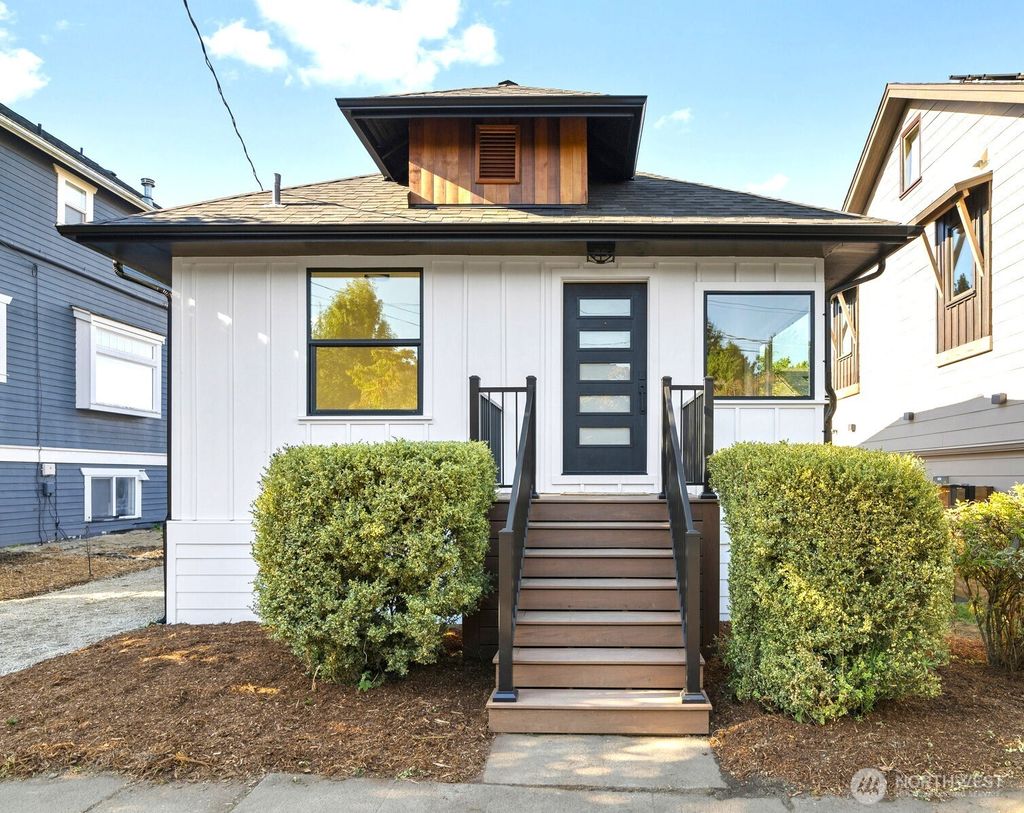 Photo of 706 N 67th Street, Seattle, WA 98103 (MLS # 2419129)