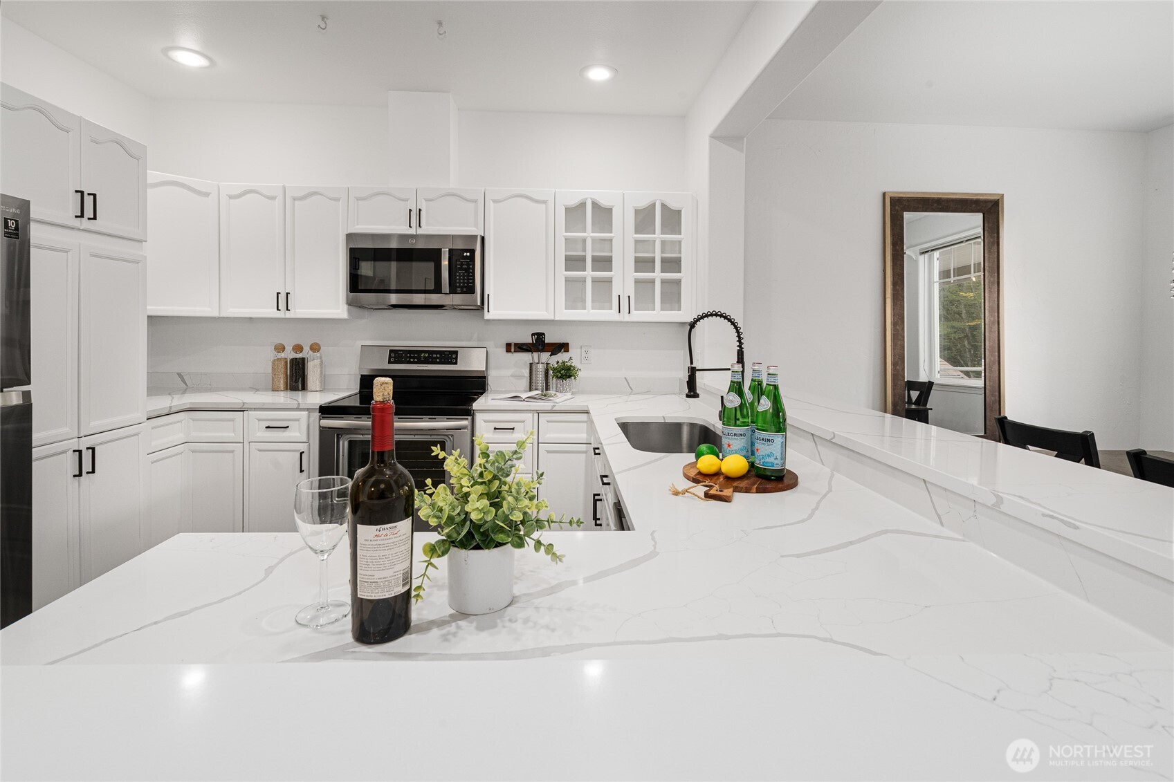 7583 Old Redmond Road A203