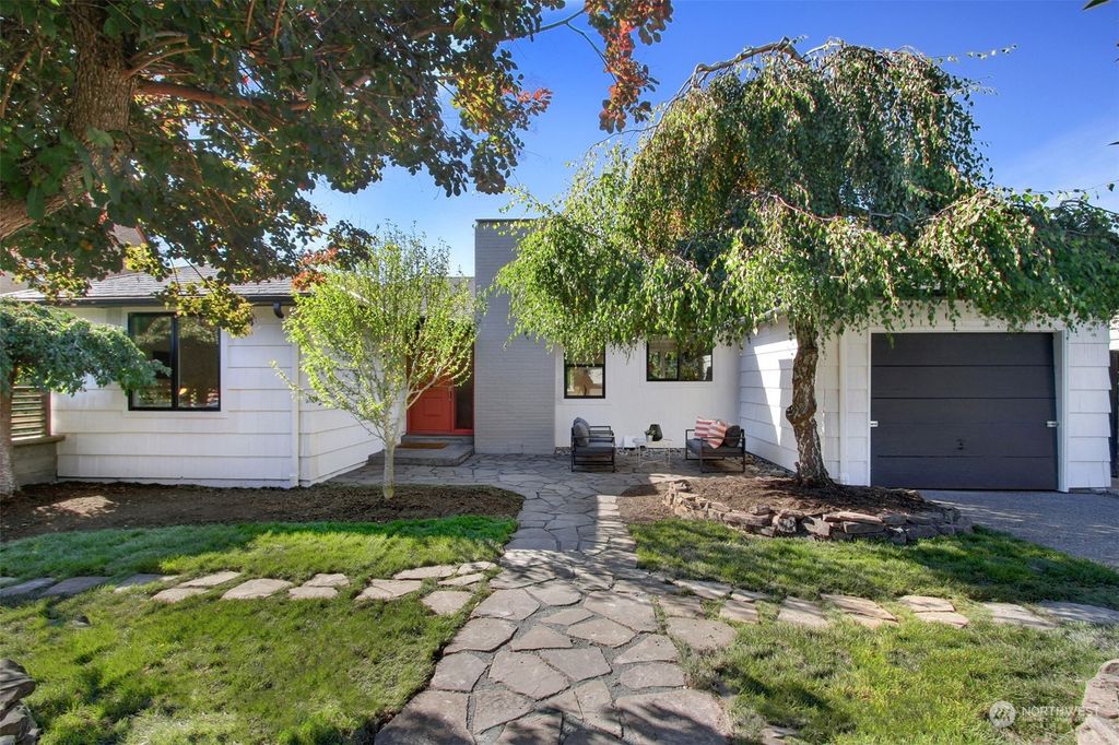 Photo of 11037 2nd Avenue NW, Seattle, WA 98177 (MLS # 2298431)
