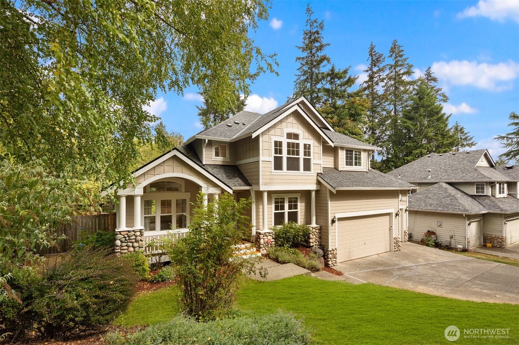 Photo of 10332 186th Court NE, Redmond, WA 98052 (MLS # 2570669)