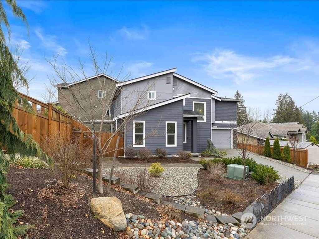 Photo of 711 Bing Road, Lynnwood, WA 98036 (MLS # 2203130)