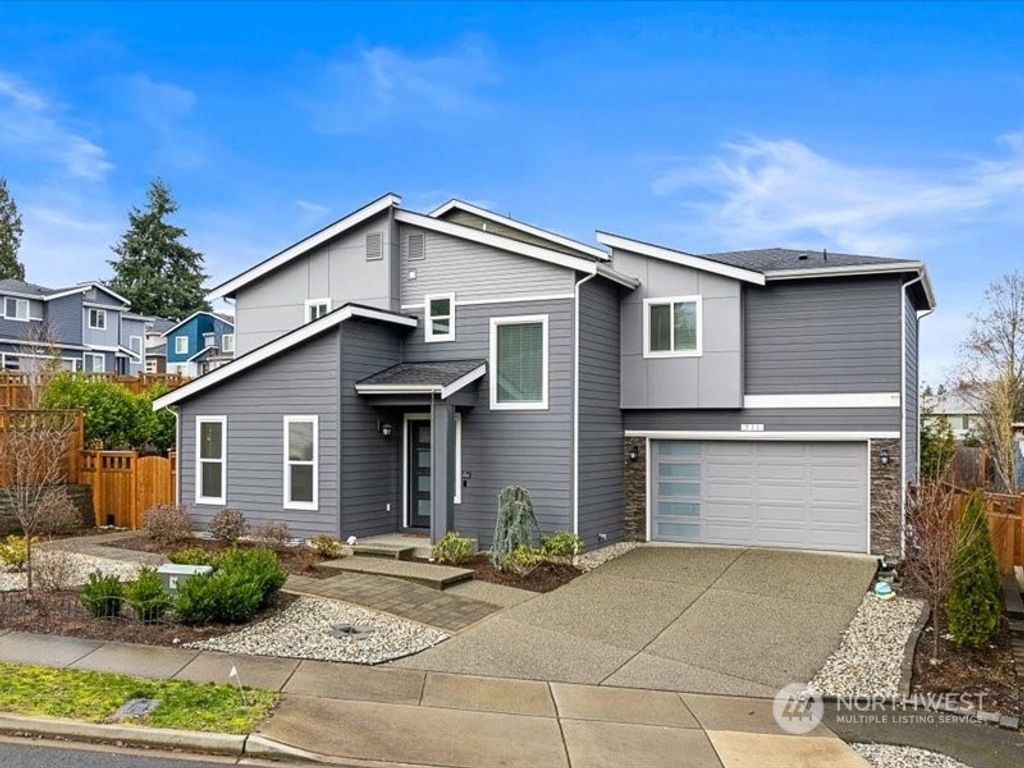 Photo of 711 Bing Road, Lynnwood, WA 98036 (MLS # 2203130)