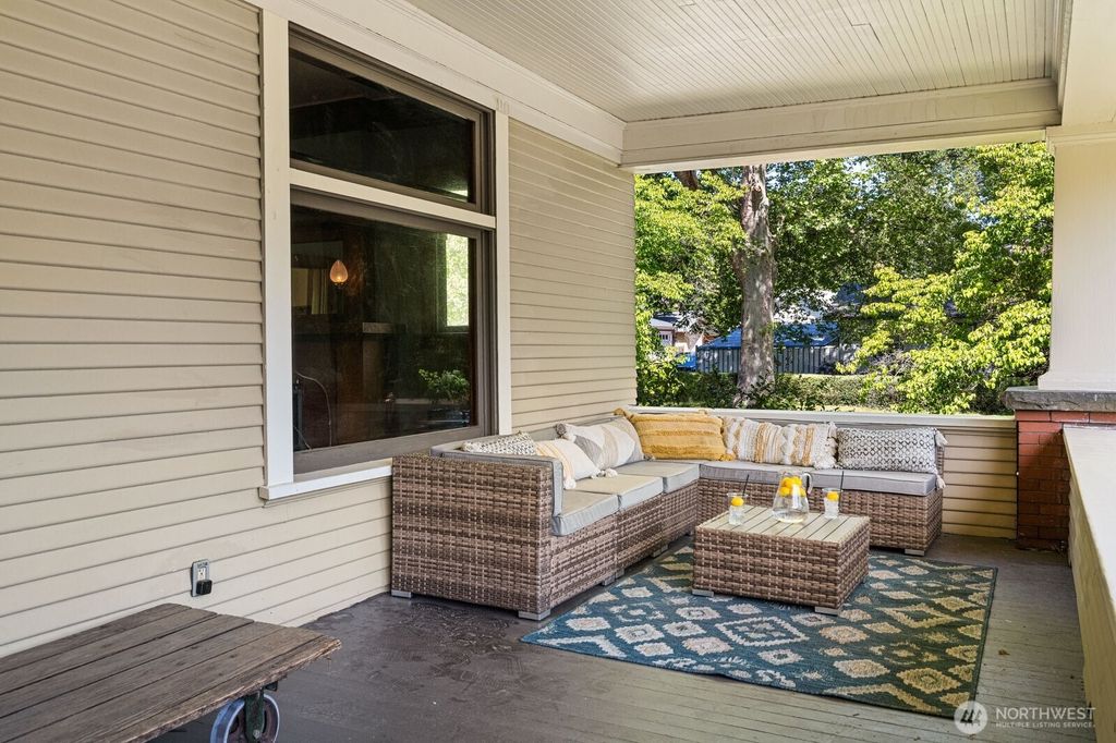 Photo of 741 Boyer Avenue, Walla Walla, WA 99362 (MLS # 2532006)