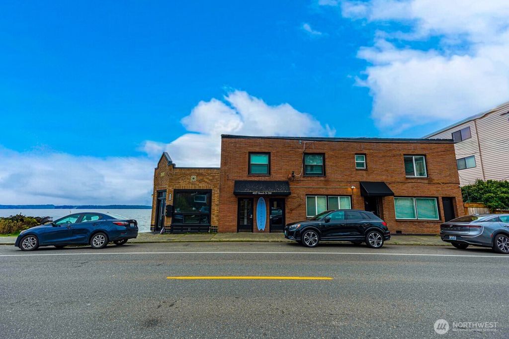 Photo of 4027 Beach Drive Dr SW #8, Seattle, WA 98116 (MLS # 2486473)