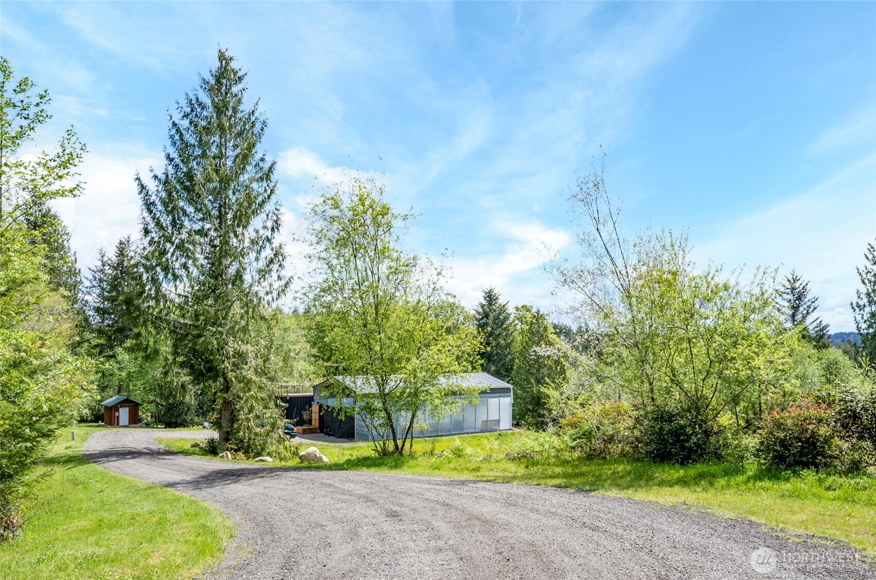 770 E April Avenue