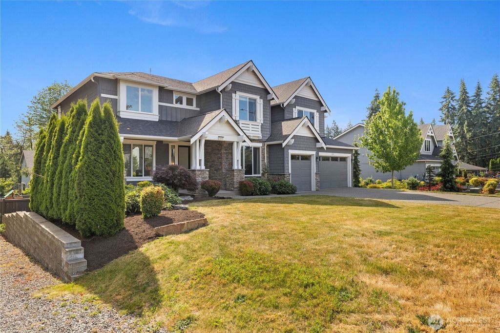 Photo of 23433 3rd Avenue SE, Bothell, WA 98021 (MLS # 2541494)