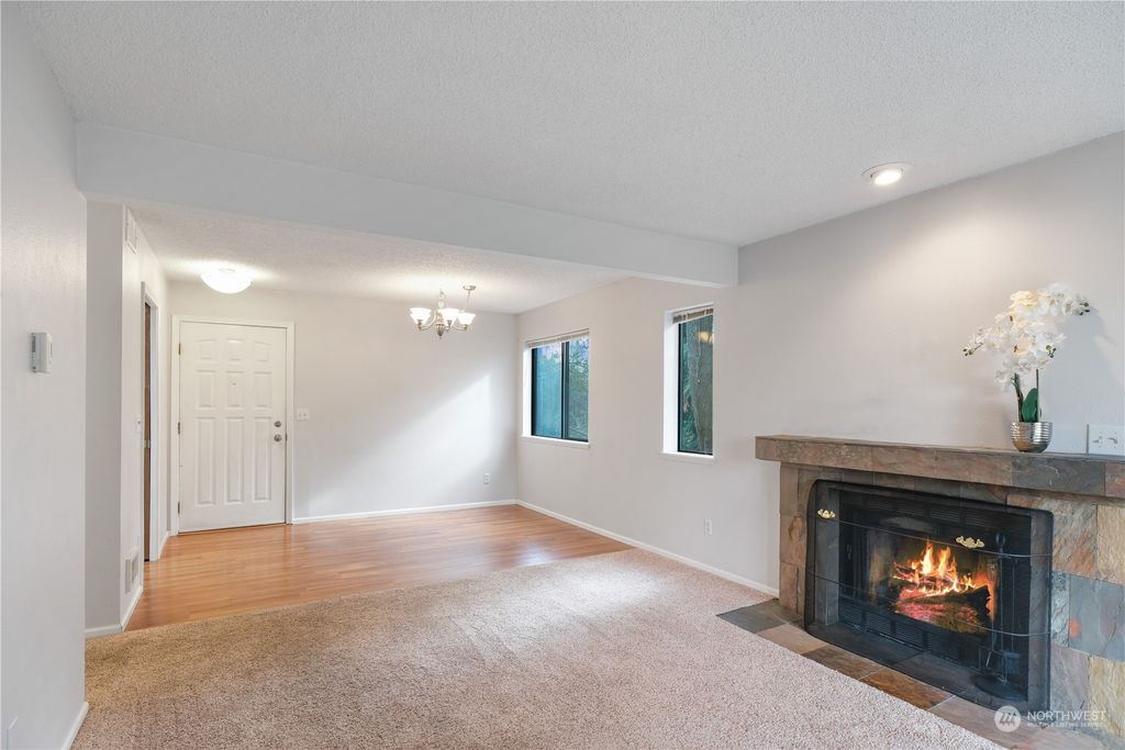 Photo of 406 10th Street #C201, Kirkland, WA 98033 (MLS # 2057258)