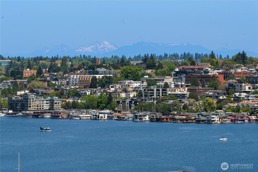 Photo of 1000 Aurora Avenue N #609, Seattle, WA 98109 (MLS # 2517534)