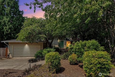 Photo of 14449 90th Court NE, Kirkland, WA 98034 (MLS # 2557552)