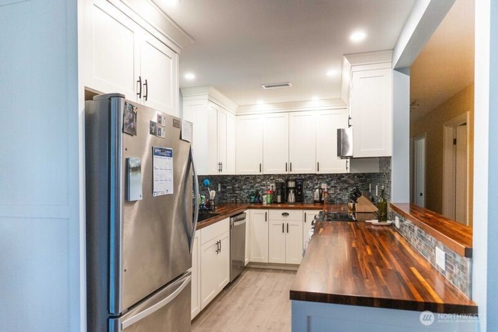 Photo of 1859 Hilbrooke Drive, Walla Walla, WA 99362 (MLS # 2468921)