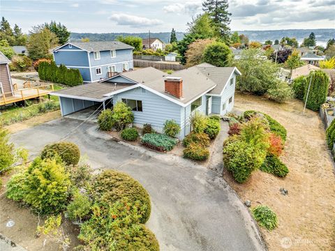 Photo of 2313 Cascade Trail, Bremerton, WA 98310 (MLS # 2441087)