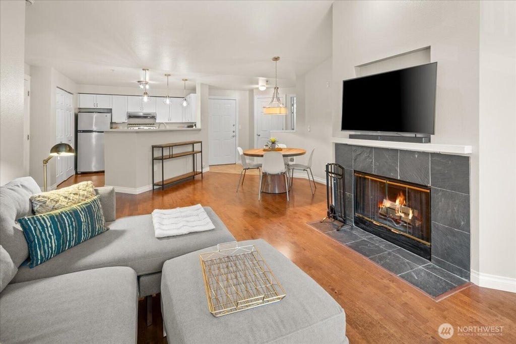 Photo of 7711 NE 175th Street #A305, Kenmore, WA 98028 (MLS # 2587094)