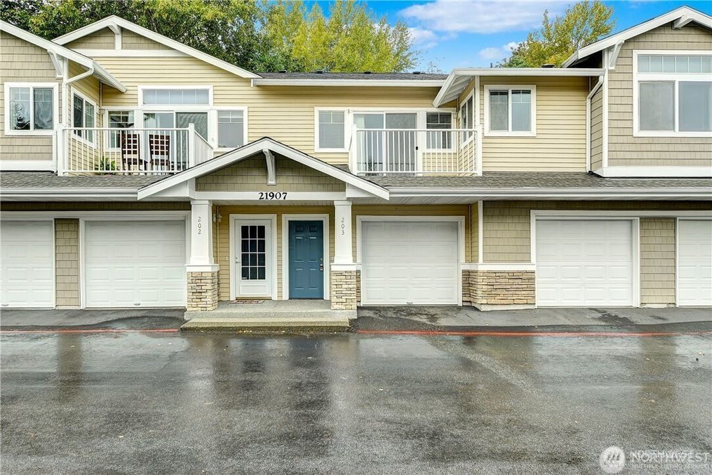 Photo of 21907 42nd Avenue S #203, Kent, WA 98032 (MLS # 2478376)