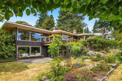 Photo of 3912 NE 127th Street, Seattle, WA 98125 (MLS # 2403391) Photo of 3912 NE 127th Street, Seattle, WA 98125 (MLS # 2403391)