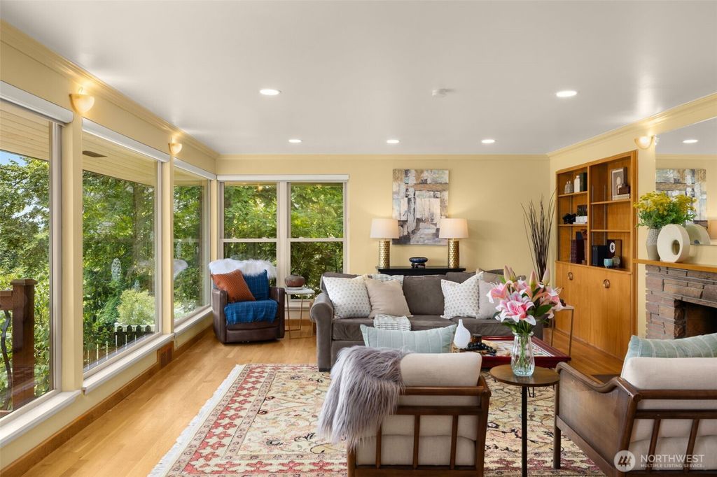 Photo of 3912 NE 127th Street, Seattle, WA 98125 (MLS # 2403391)