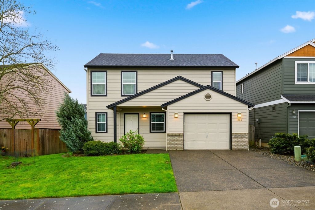 Photo of 1205 NE 165TH Way, Ridgefield, WA 98642 (MLS # 2497426)
