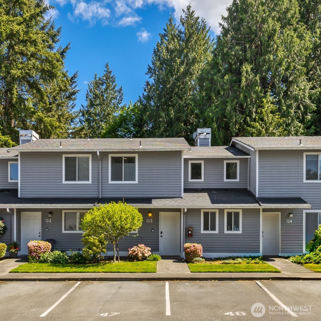 1526 192nd Street SE Q3