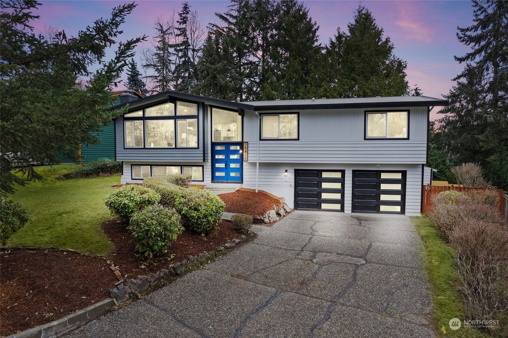 Photo of 15410 110th Avenue NE, Bothell, WA 98011 (MLS # 2210057)