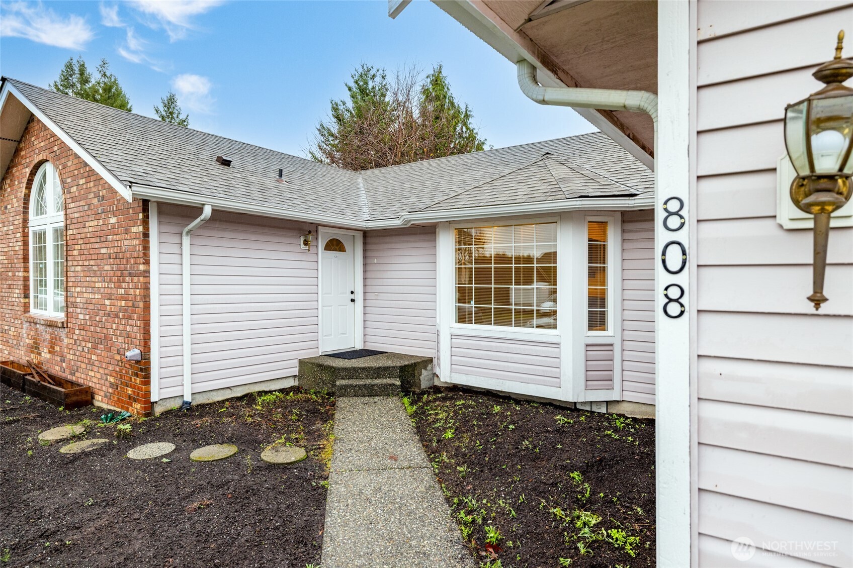 808 Sauk Mountain Drive