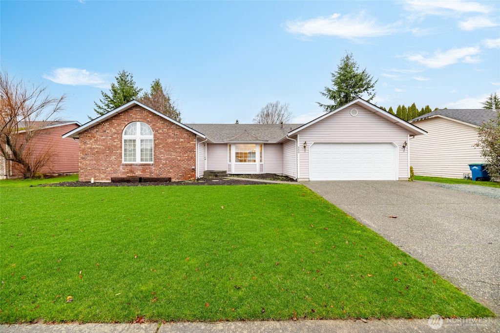 Photo of 808 Sauk Mountain Drive, Sedro Woolley, WA 98284 (MLS # 2457850)