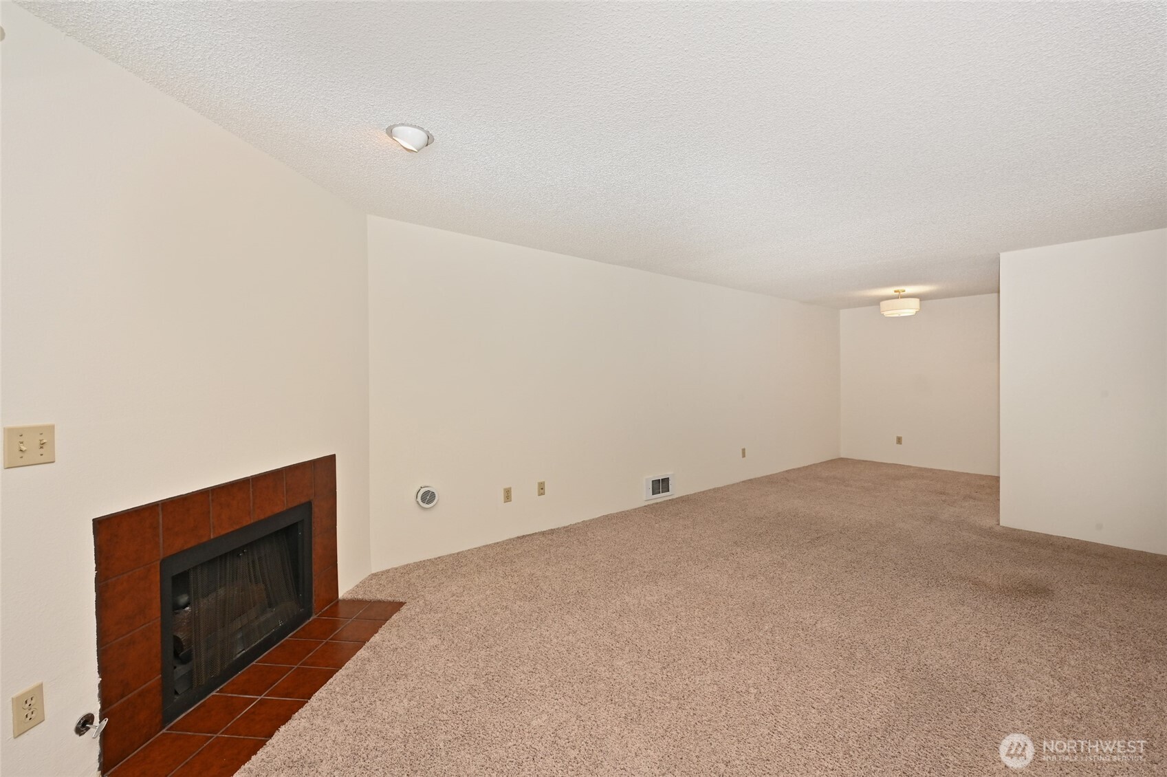 10501 8th Avenue NE 417