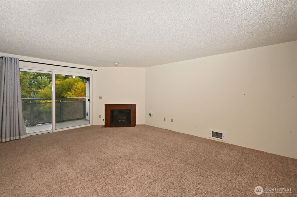 Photo of 10501 8th Avenue NE #417, Seattle, WA 98125 (MLS # 2444935)