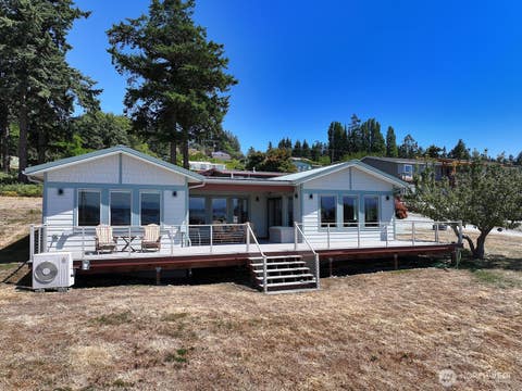 Photo of 4883 Magellan Drive, Freeland, WA 98249 (MLS # 2553797)
