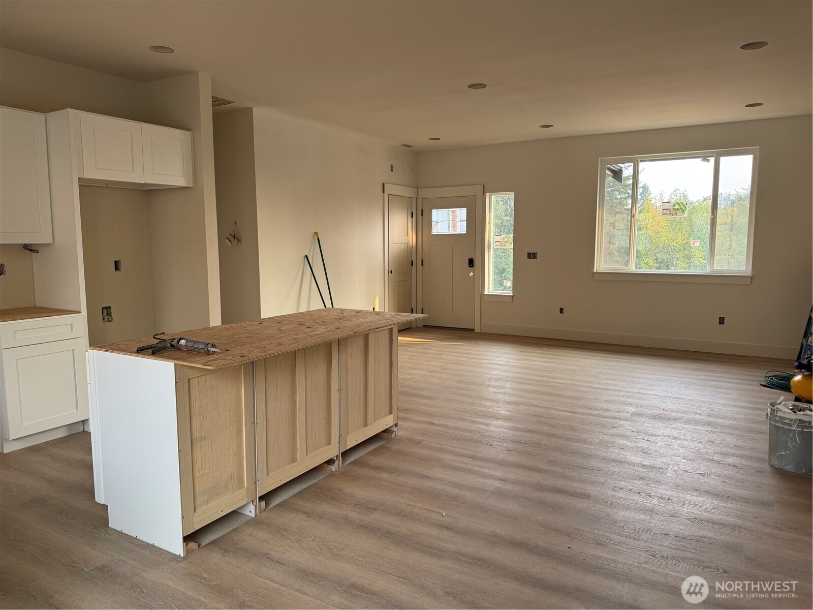 214 Cottonwood Court