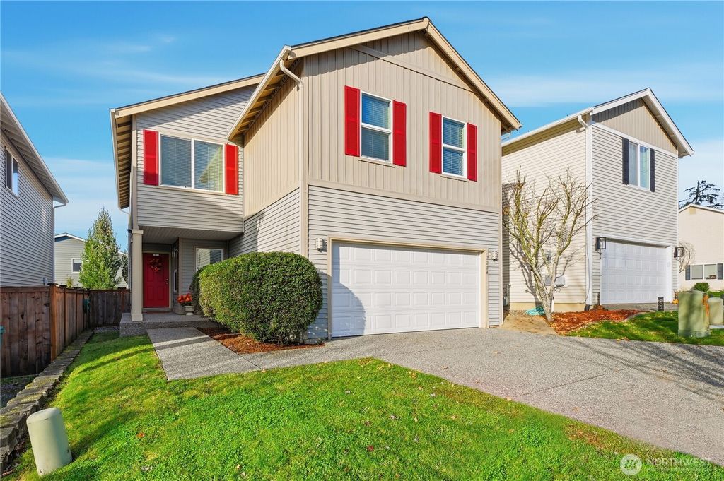 Photo of 2208 116th Drive SE, Lake Stevens, WA 98258 (MLS # 2490960)