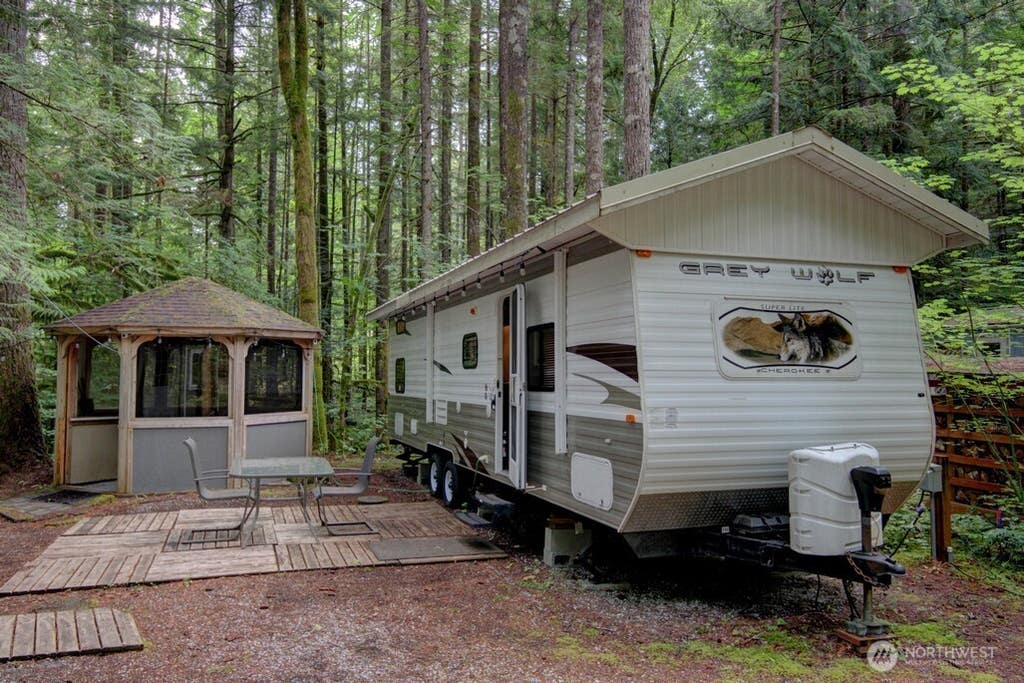 Photo of 18 Wilderness Way, Deming, WA 98244 (MLS # 2566665)