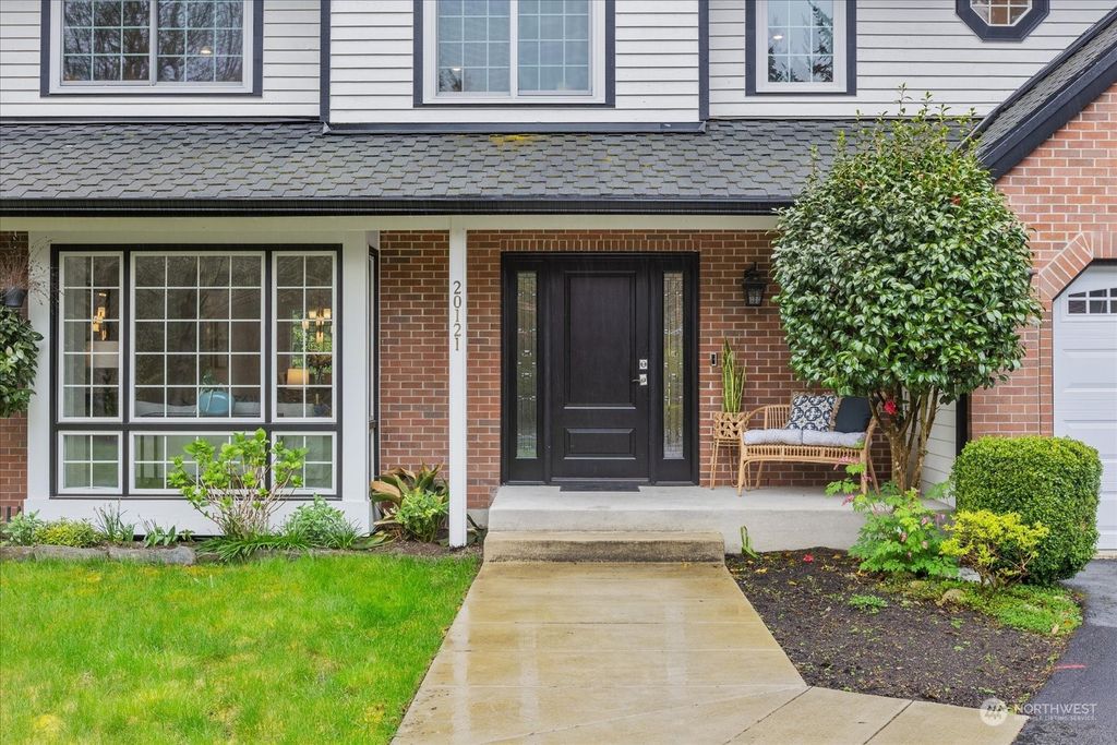 Photo of 20121 181st Place NE, Woodinville, WA 98077 (MLS # 2217784)