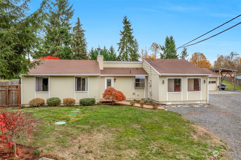 Photo of 1122 150th Place NW, Marysville, WA 98271 (MLS # 2179358)